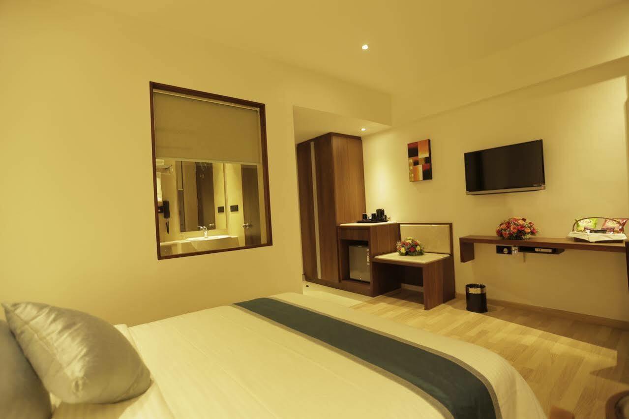 Park Connect Hotel Kochi Kültér fotó