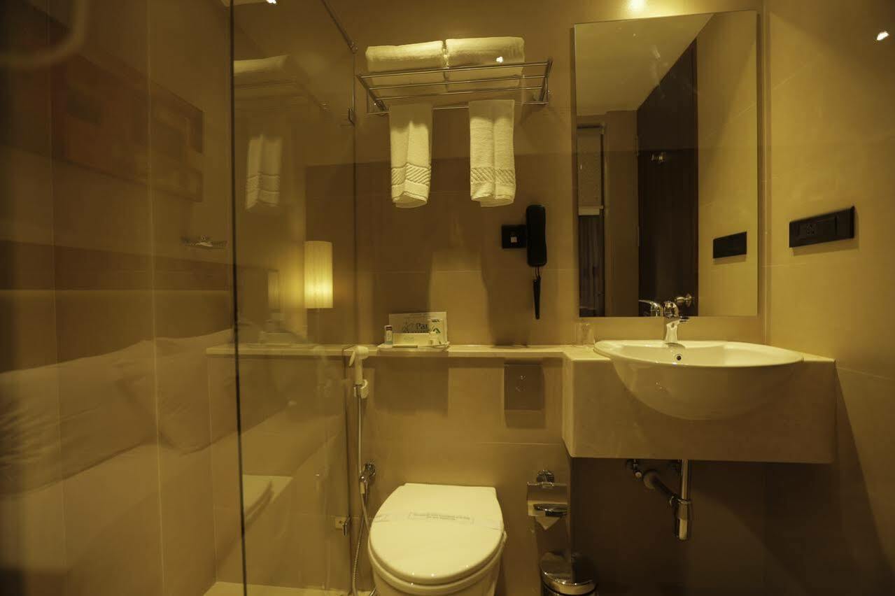 Park Connect Hotel Kochi Kültér fotó